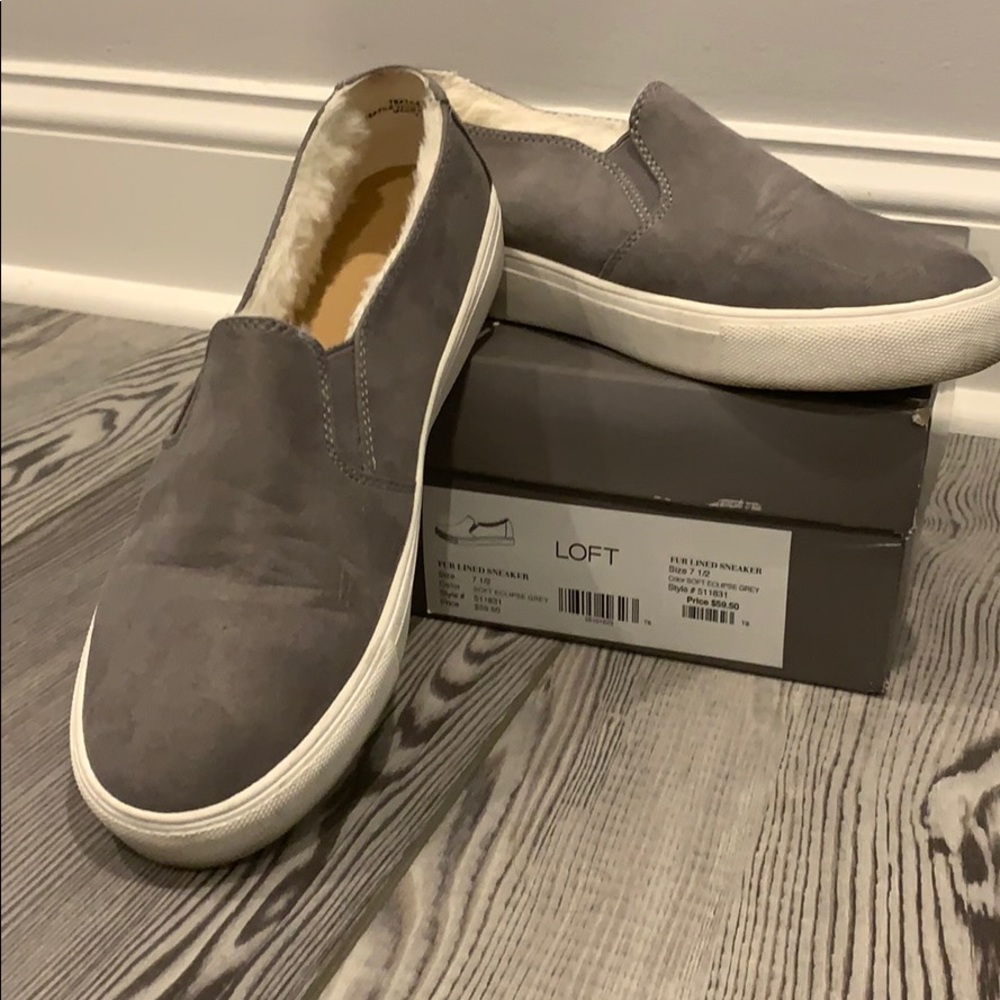 Fur lined sneaker
